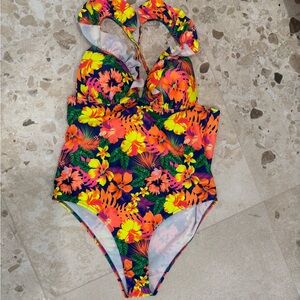 Floral Woman’s Swimwear XL